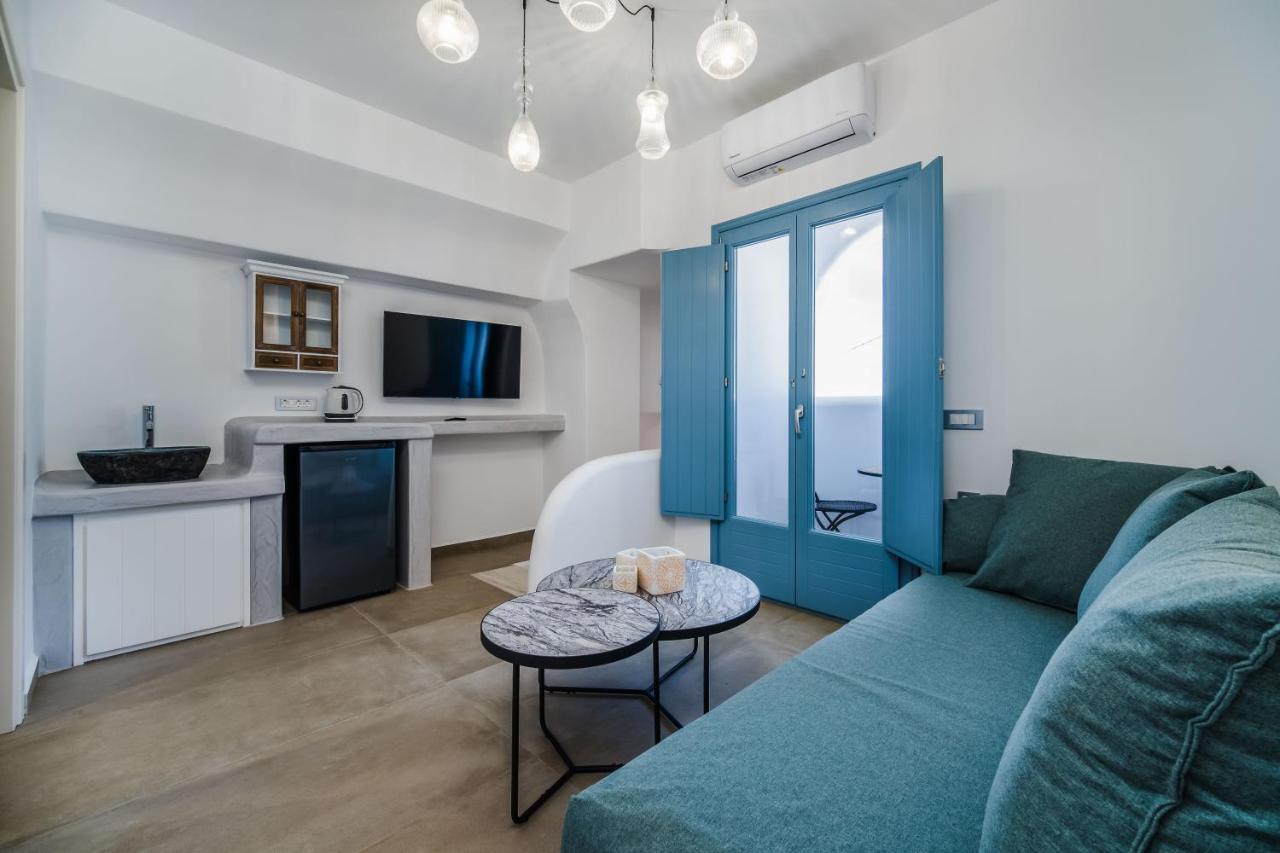 Aegean Blue Suites 피르고스 외부 사진